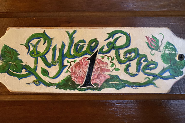 Rylee Wooden Description | Follansbee Inn, Lake Sunapee, NH