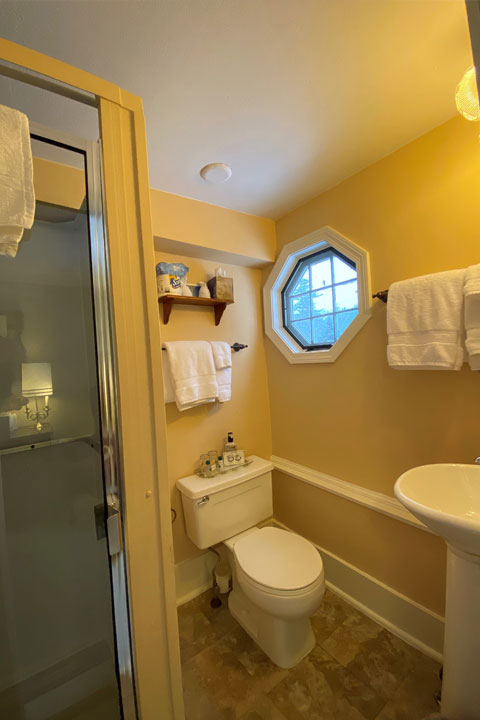 Eileen Bathroom 3 | Follansbee Inn, Lake Sunapee, NH