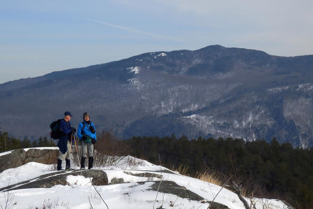 New Hampshire Hiking Active Vacations: Follansbee Inn, Kezar Lake, Mount Sunapee, NH B&B