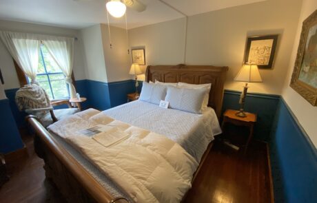 Bennett Room at Follansbee Inn, Lakefront New Hampshire B&B