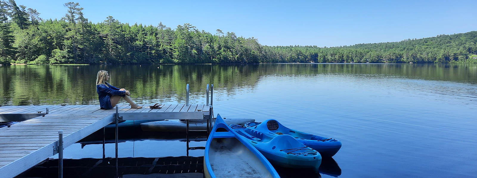 New Hampshire Single Excursions: Follansbee Inn