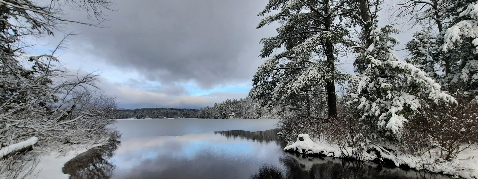 New Hampshire Family Reunions at Follansbee Inn, North Sutton, Kezar Lake, CT B&B