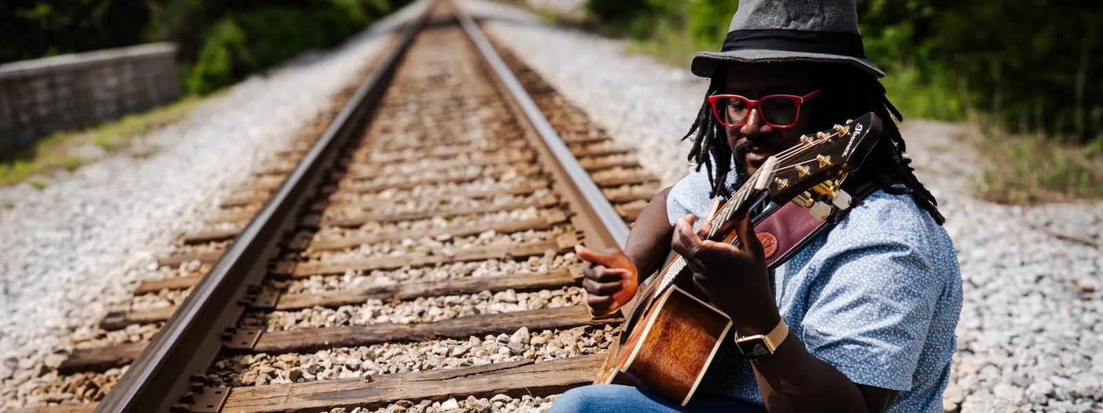 Senie Hunt to perform at Follansbee Inn: August 20, 2026